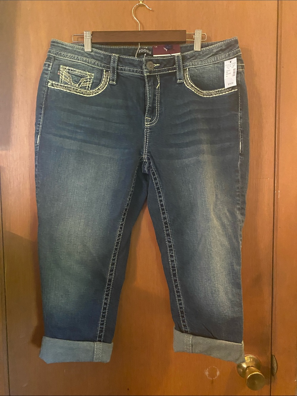 Vigoss Dark Blue Cropped Roll-Cuff Jeans